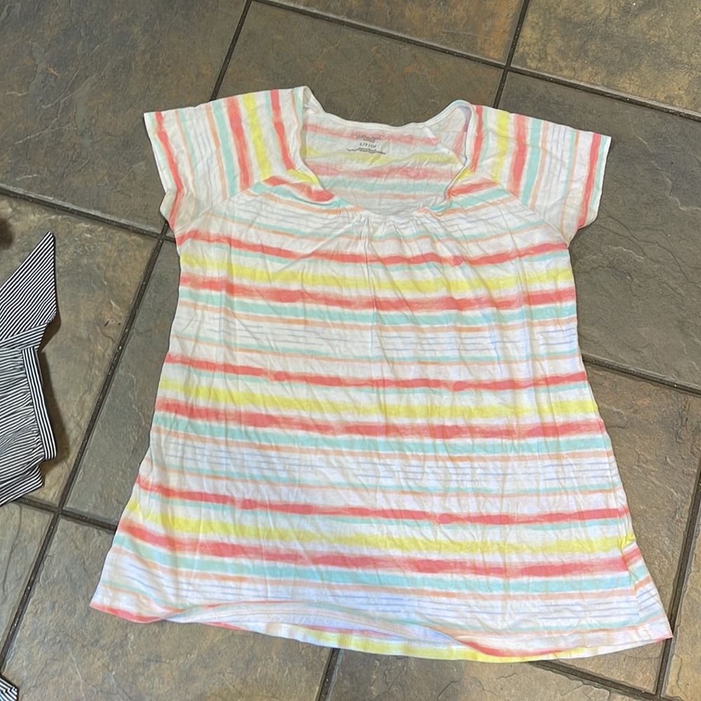 Beautiful maternity bundle! - Picture 7 of 7